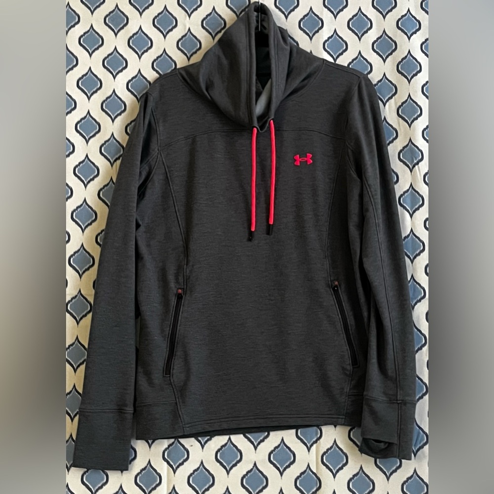 Under Armor Women’s LG LongSleeves W/Thumbholes Stylish Dk Gray Pullover Hoodie